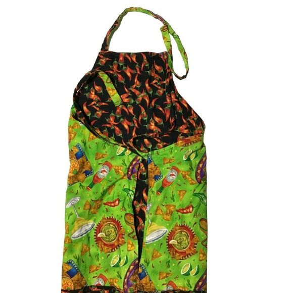 Reversible Chili Pepper Apron with Pocket - Picture 4 of 4